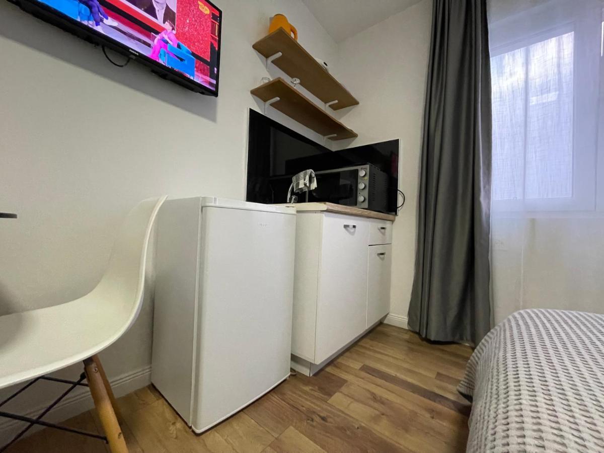 Central Studio Apartments 티라나 외부 사진